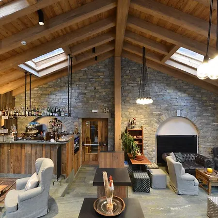 Maison Saint Jean Отель 4*