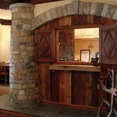 Maison Saint Jean