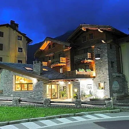 Maison Saint Jean Hotel 4*