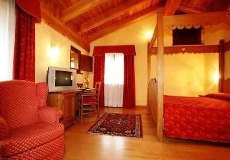 Maison Saint Jean 4* Курмайор