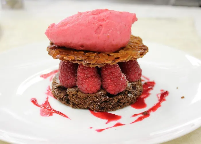 Hotel Maison Saint Jean 4*